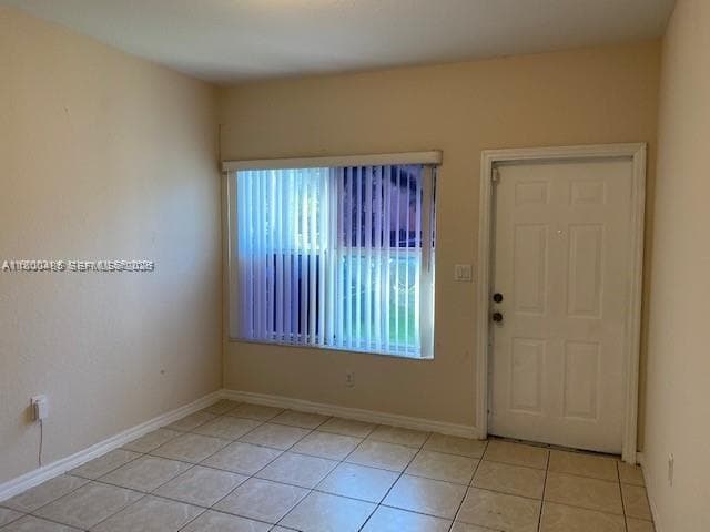646 SW 7th Ter, Florida City FL 33034 photo 4