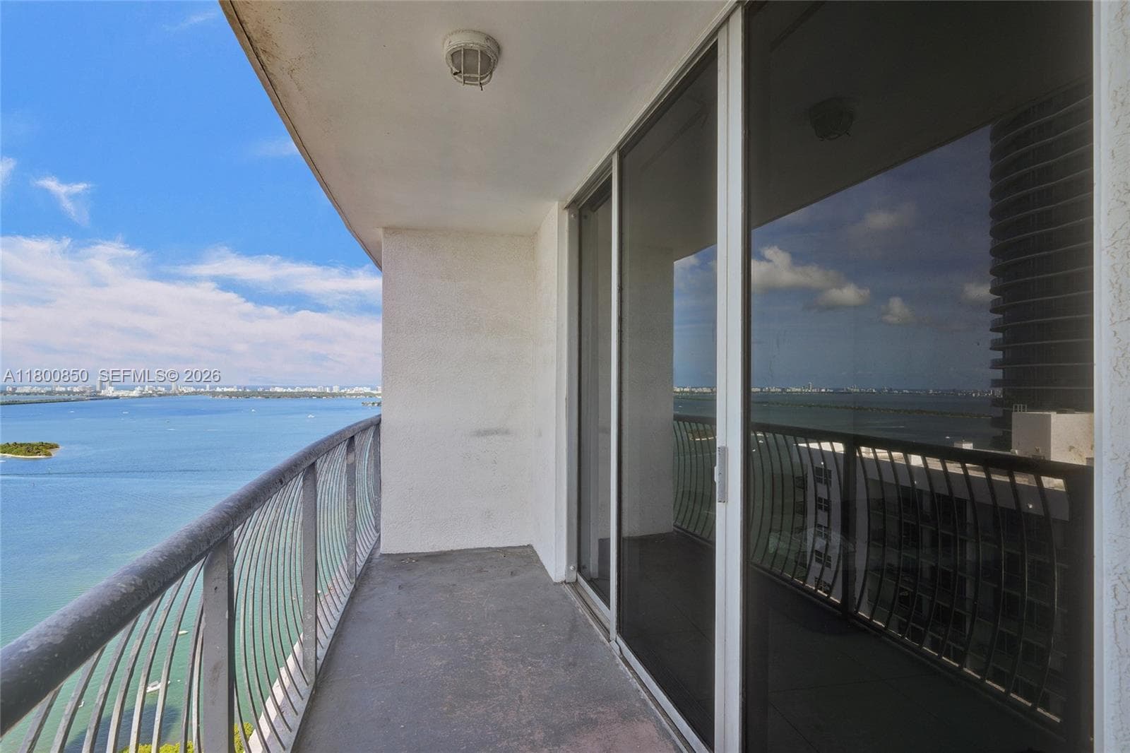 1750 N Bayshore Dr # 4007, Miami FL 33132 photo 2
