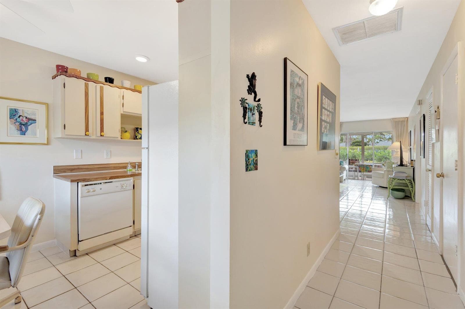 5200 Privet B Place # B, Delray Beach FL 33484 photo 2