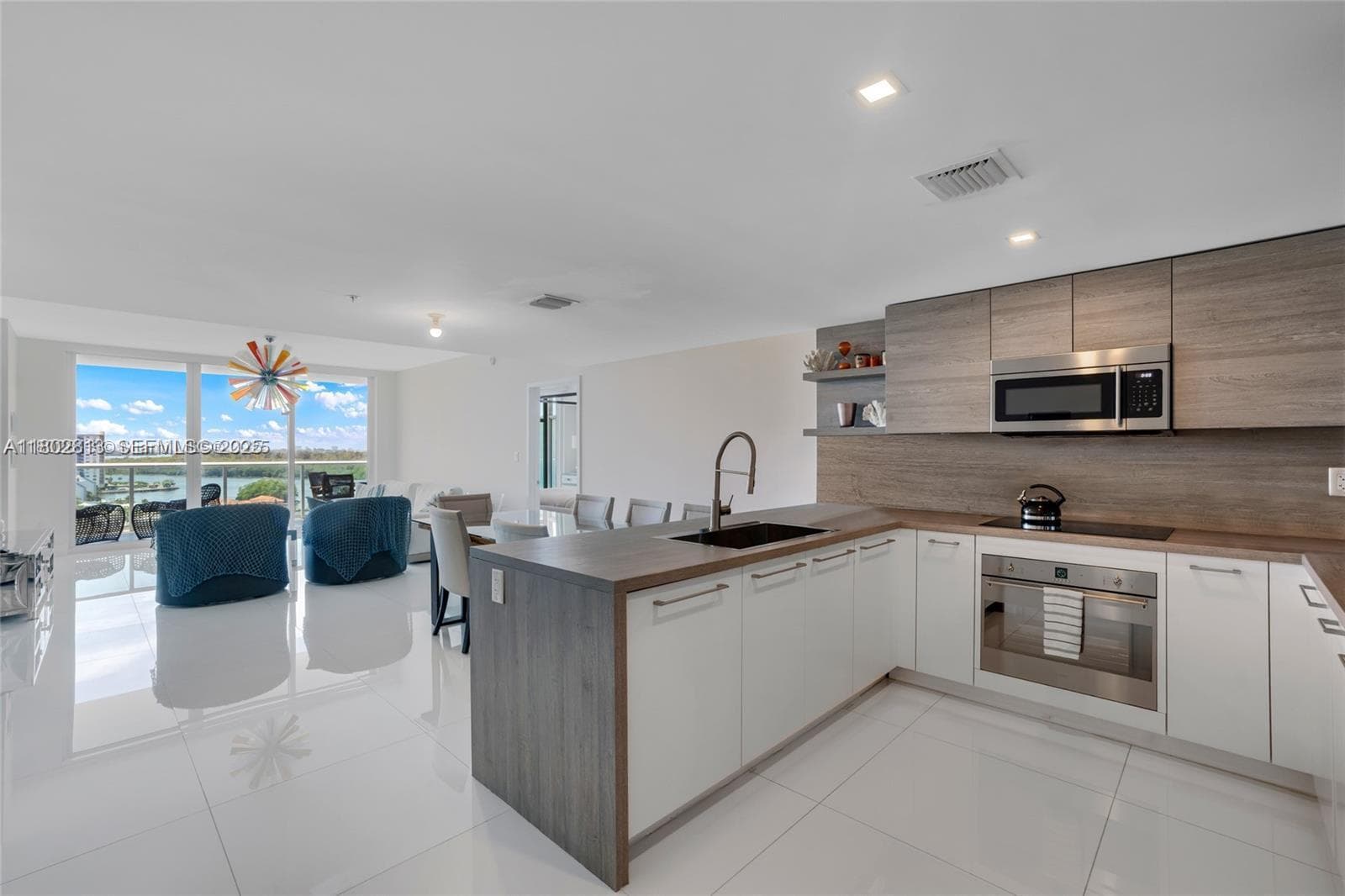 400 Sunny Isles # 1106, Sunny Isles Beach FL 33160 photo 2