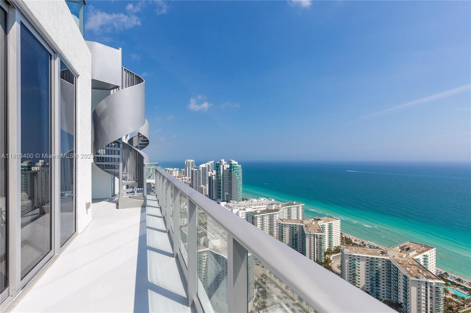 4010 S Ocean Dr # T4303, Hollywood, FL 33019
