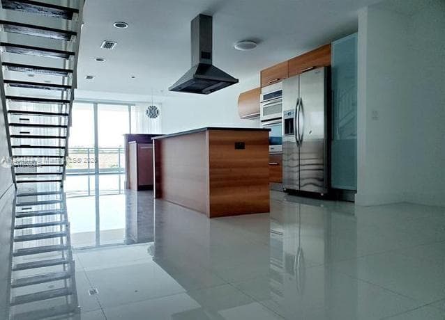 2950 NE 188th St # 444, Aventura FL 33180 photo 4