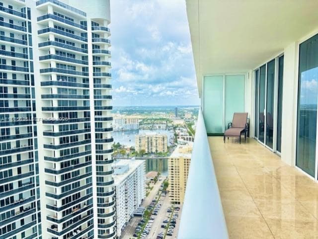 1830 S Ocean Dr # 3702, Hallandale Beach FL 33009 photo 5