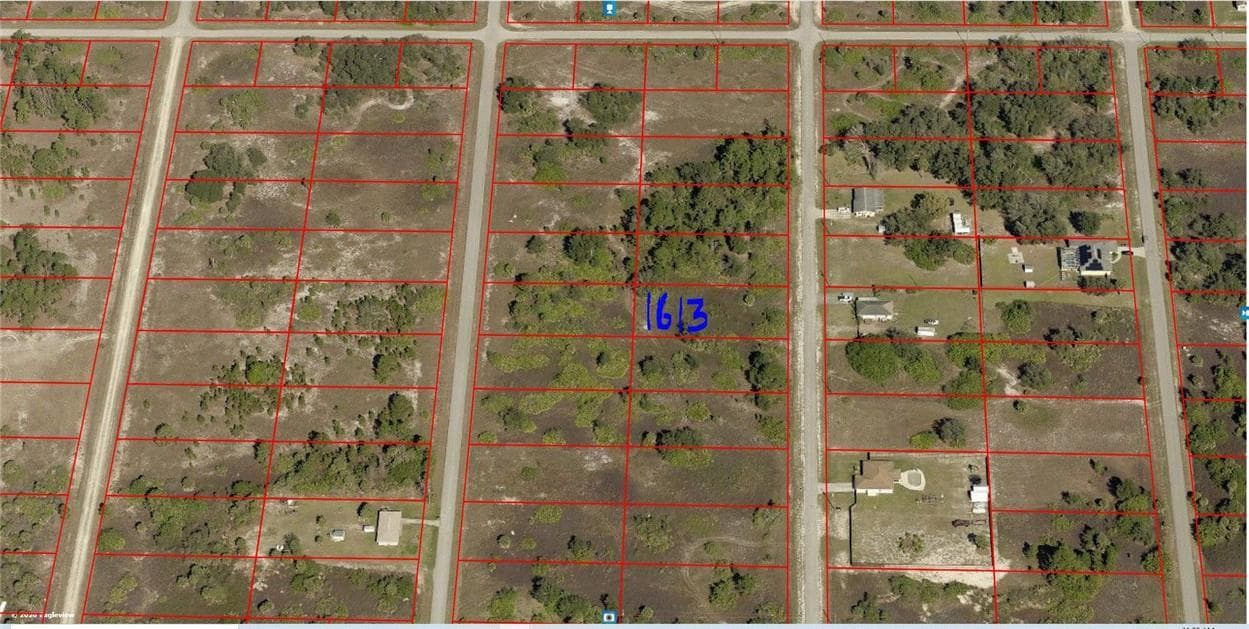 1613 Monroe Avenue, Lehigh Acres FL 33972 photo 2