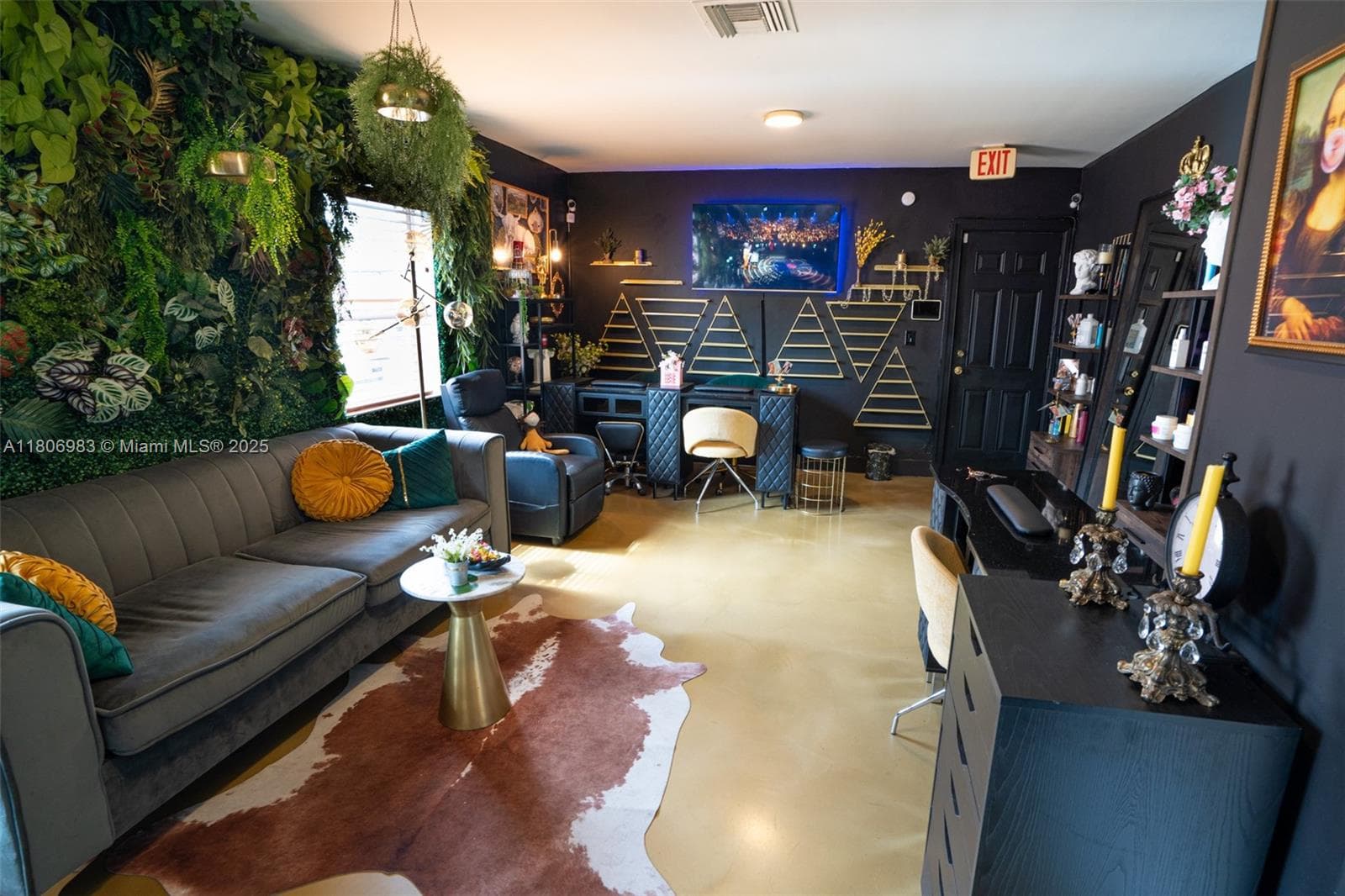 3436 N Miami Ave, Miami FL 33127 photo 2