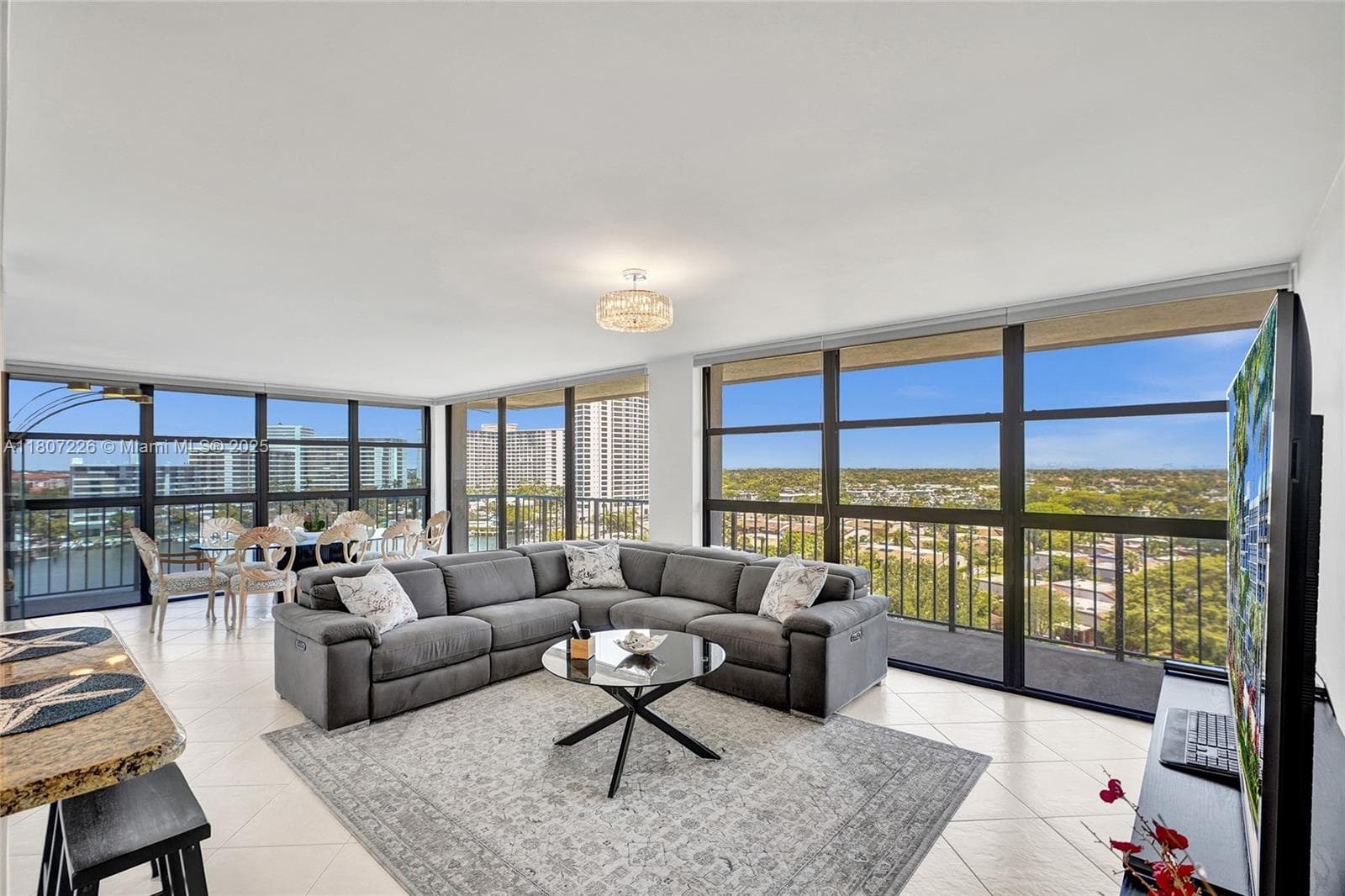 200 Leslie Dr # 1031, Hallandale Beach FL 33009 photo 5