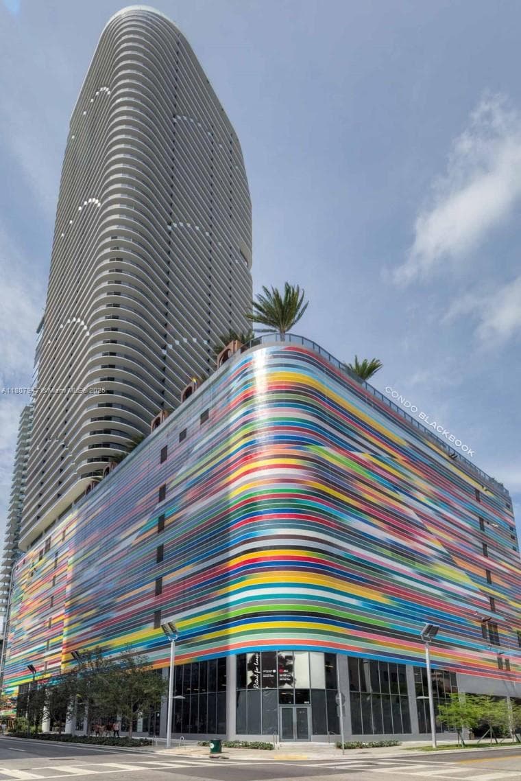 801 S Miami Ave # 2201, Miami FL 33130 photo 4
