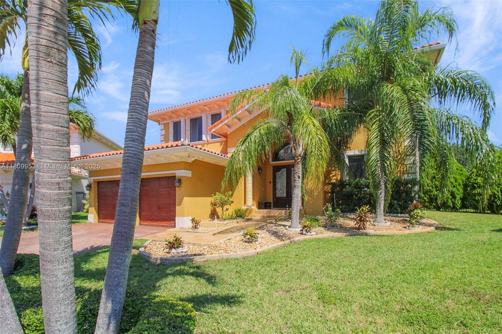 7753 SW 193rd St, Cutler Bay FL 33157 photo 4
