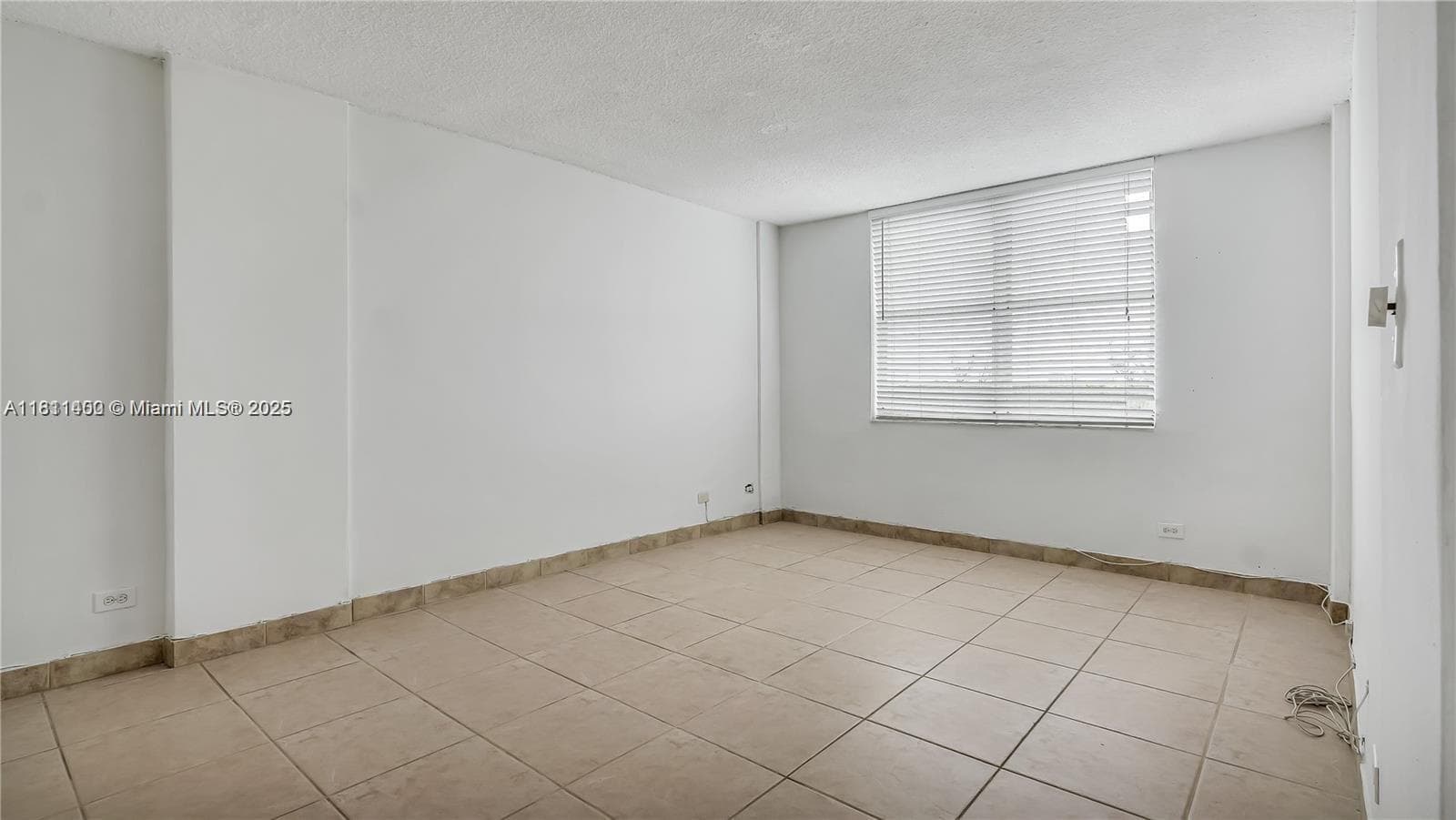 3660 NE 166th St # 603, North Miami Beach FL 33160 photo 5
