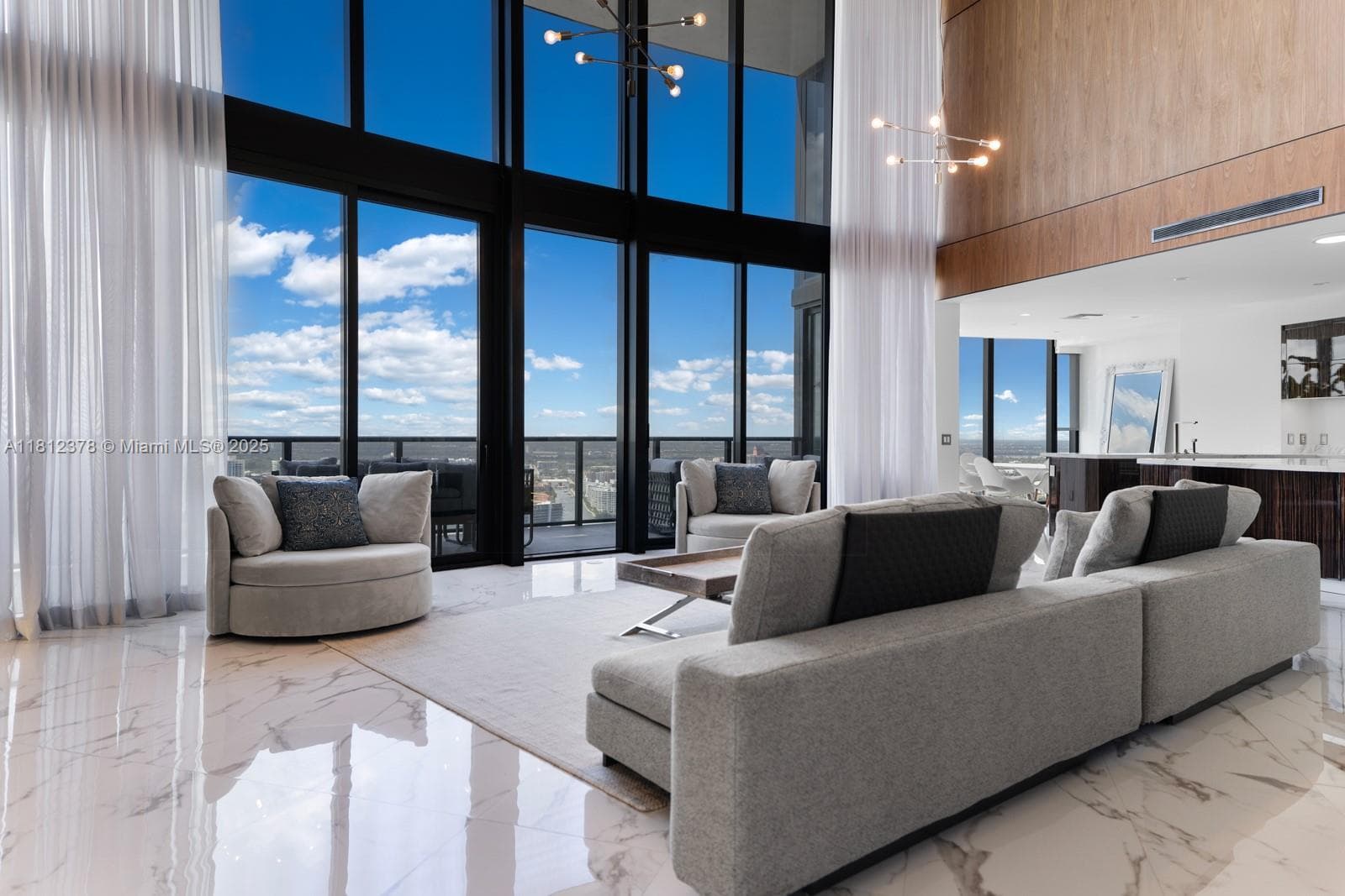18555 Collins Ave # 4603, Sunny Isles Beach FL 33160 photo 3