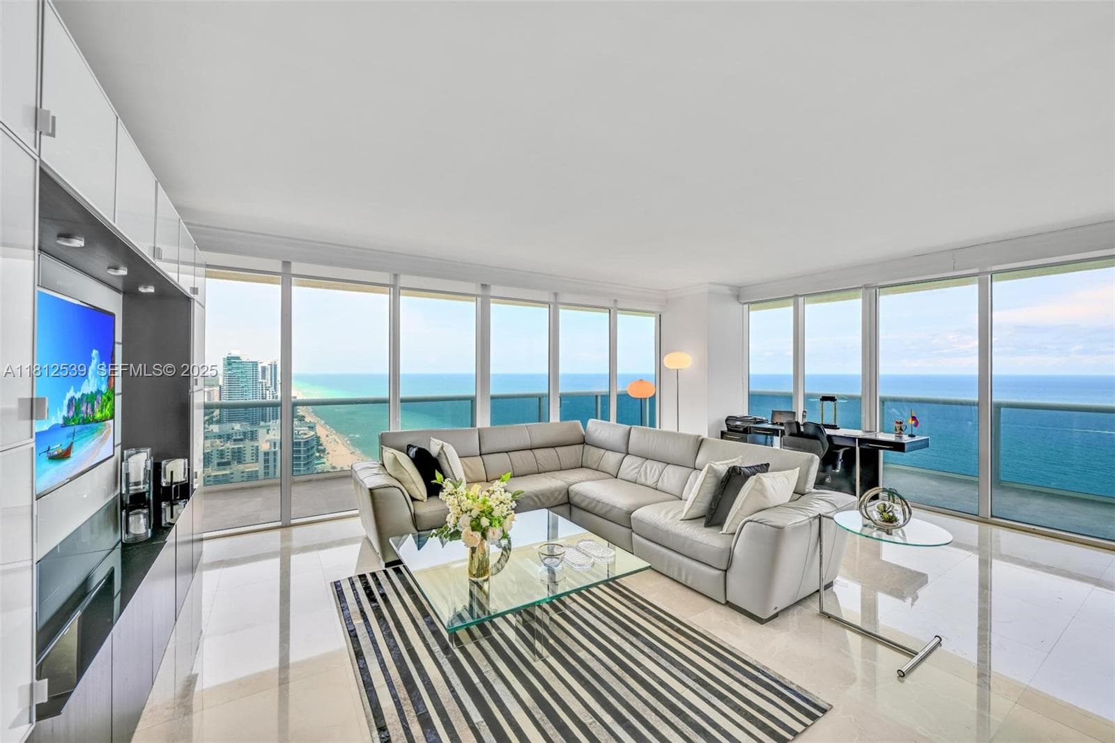 1830 S Ocean Dr # 3801, Hallandale Beach FL 33009