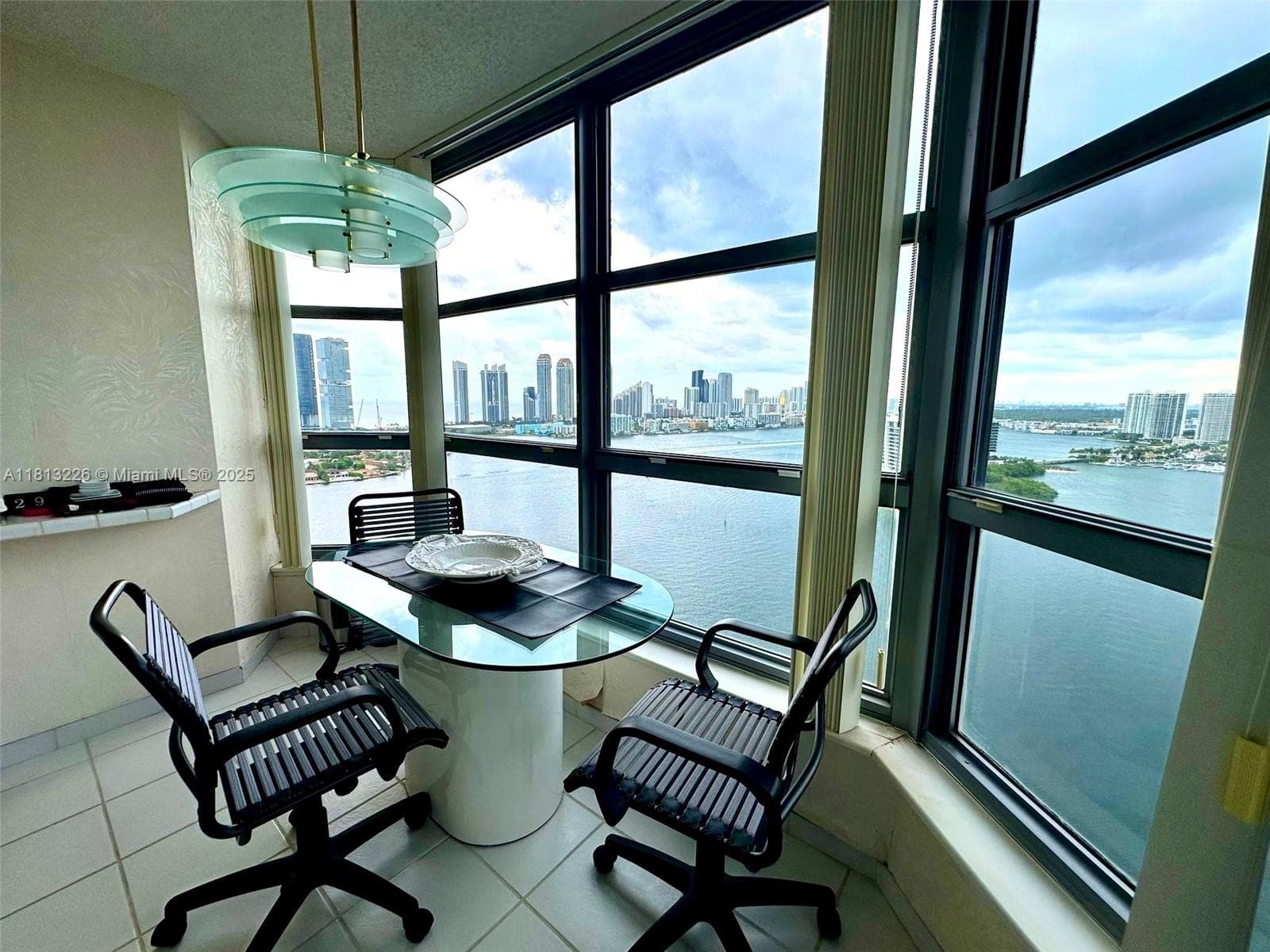3530 Mystic Pointe Dr # 3001, Aventura FL 33180 photo 5
