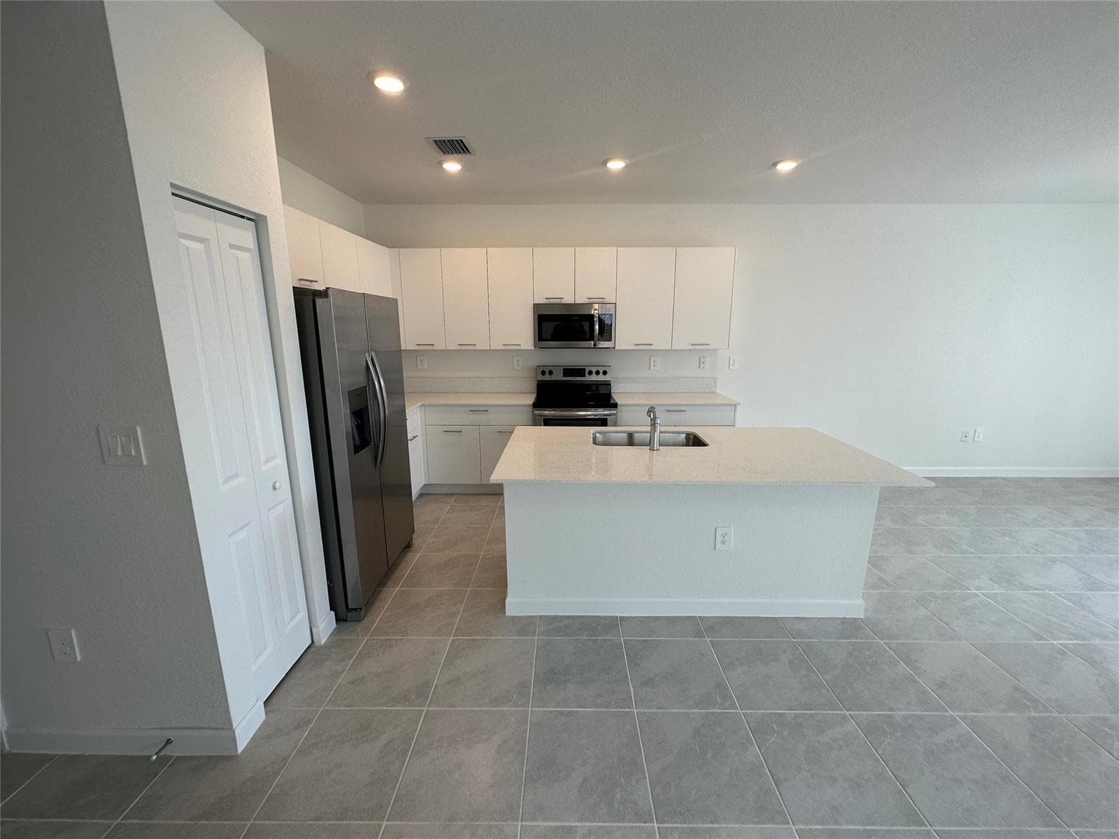 2437 NW 131st Circle, Miami FL 33167 photo 5