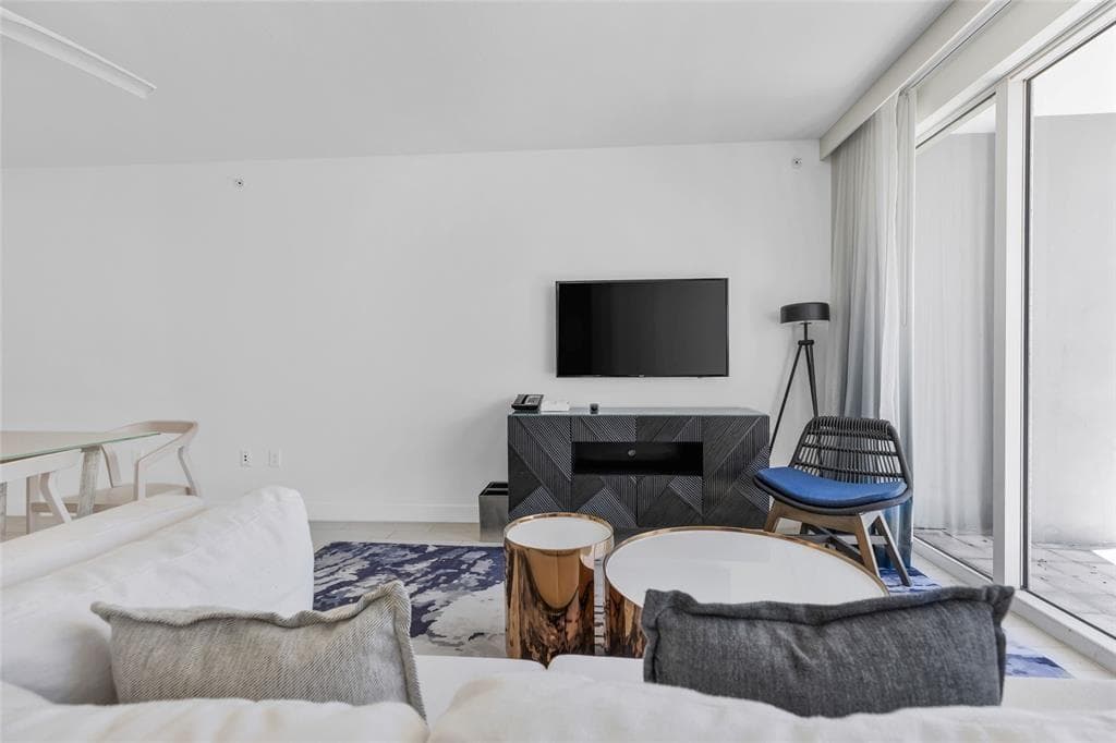 3101 Bayshore Drive # 501, Fort Lauderdale FL 33304 photo 4