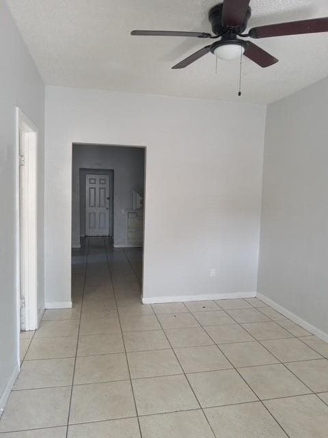 439 NW 18TH Avenue, Fort Lauderdale FL 33311 photo 4