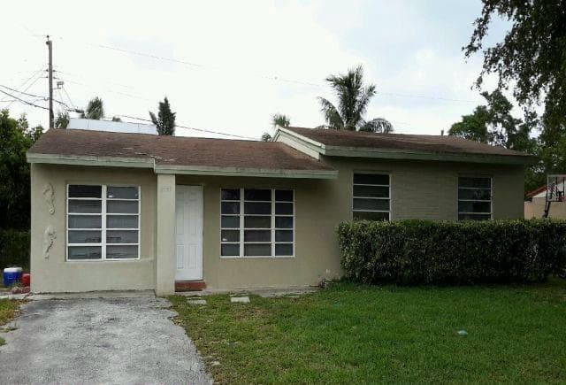 6441 SW 16th Street, Pompano Beach FL 33068