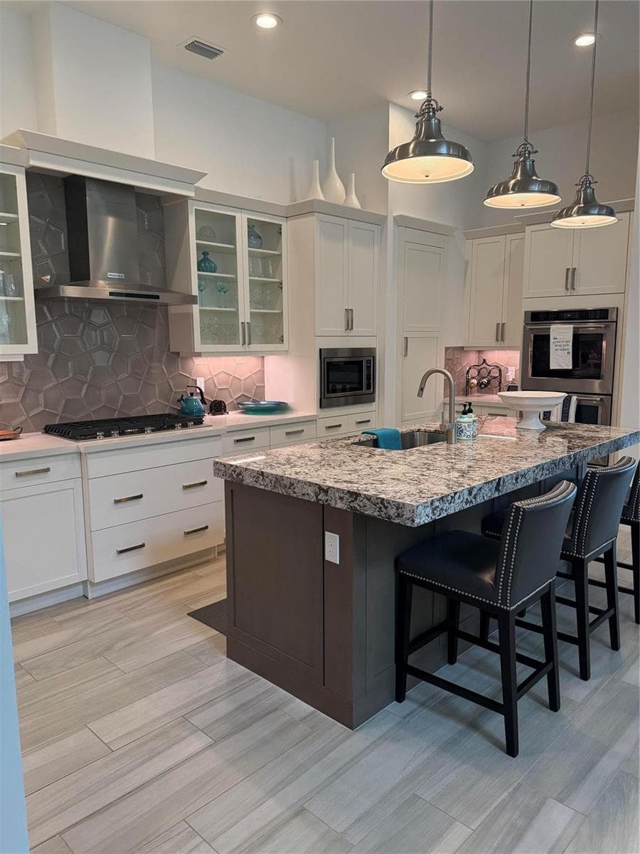 8467 Grand Prix Lane, Boynton Beach FL 33472 photo 2