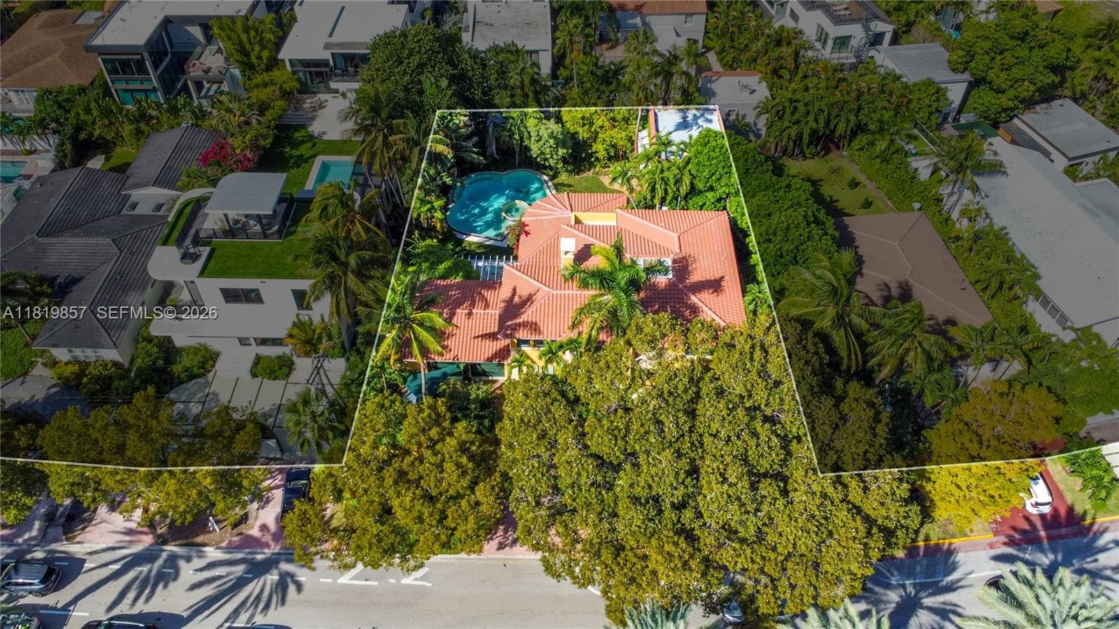 2050 Alton Rd, Miami Beach FL 33140 photo 3