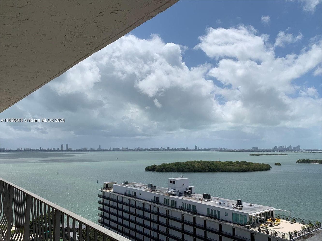 780 NE 69th St # 1507, Miami FL 33138 photo 2
