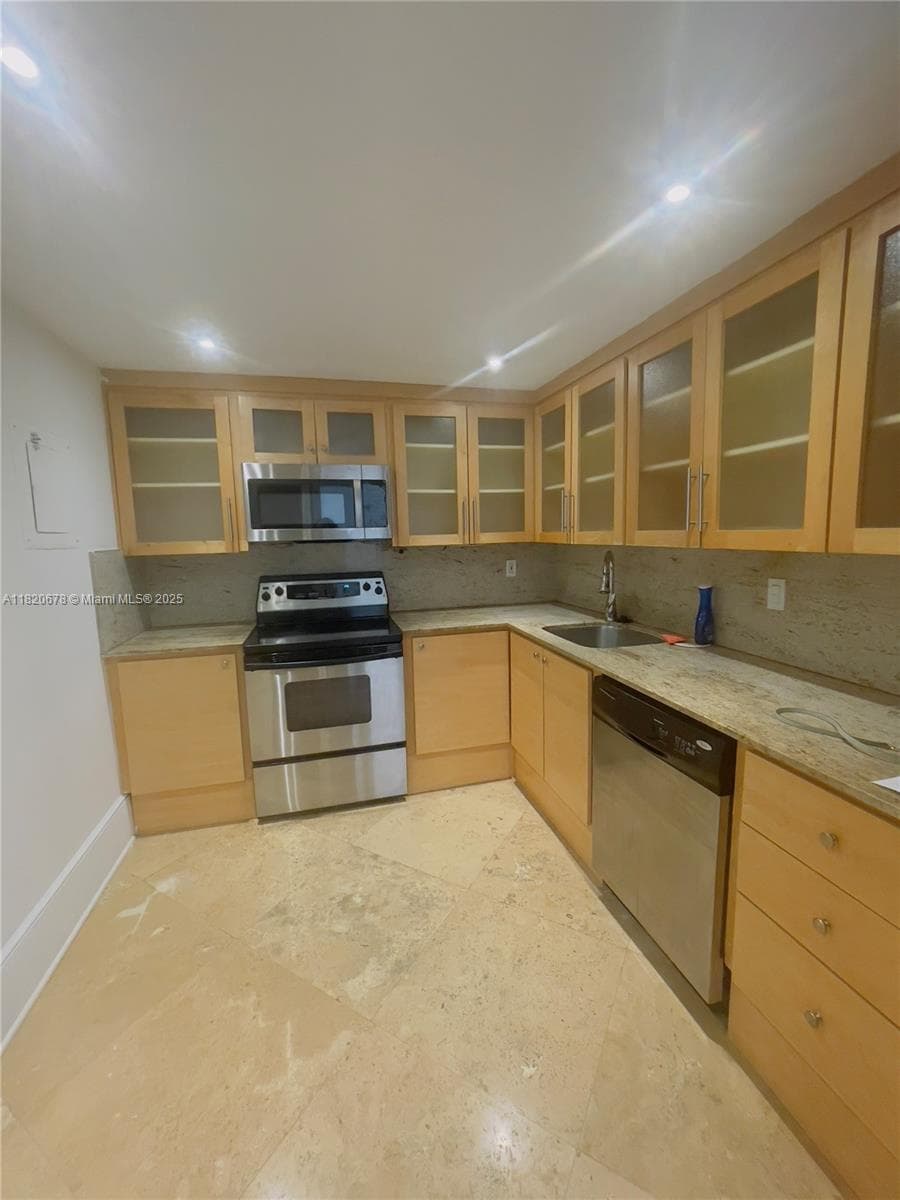 780 NE 69th St # 1507, Miami FL 33138 photo 5