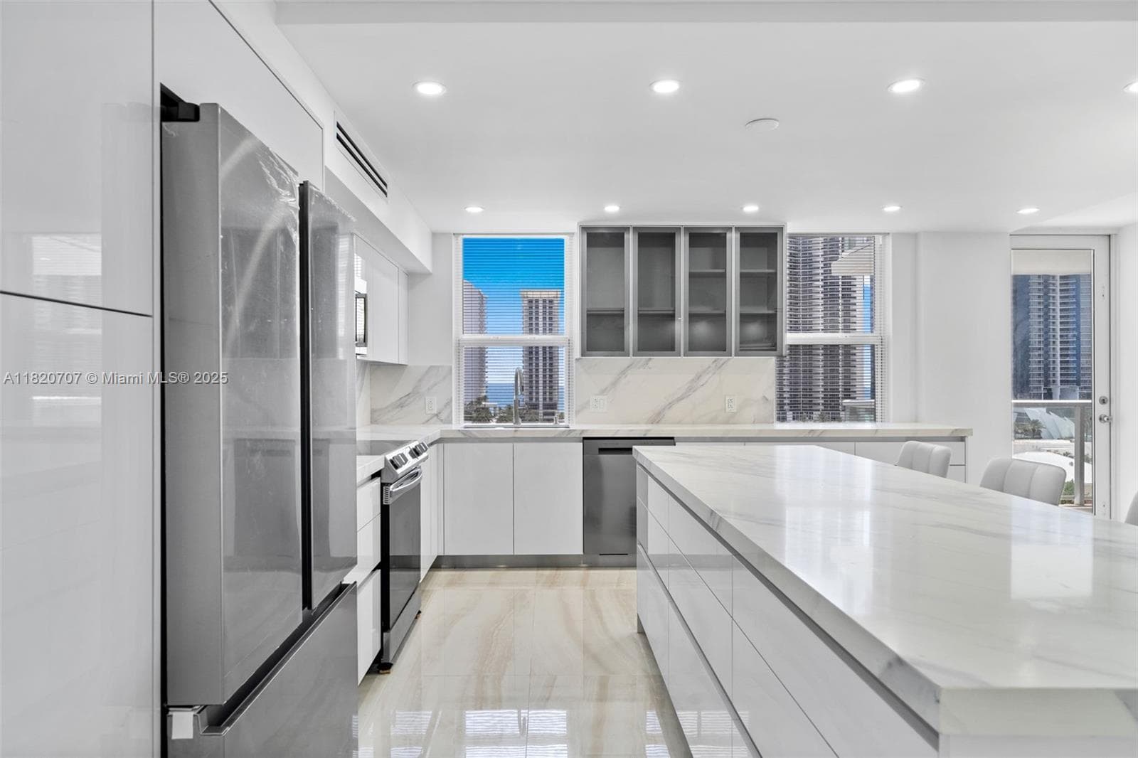 230 174th St # 1119, Sunny Isles Beach FL 33160 photo 3
