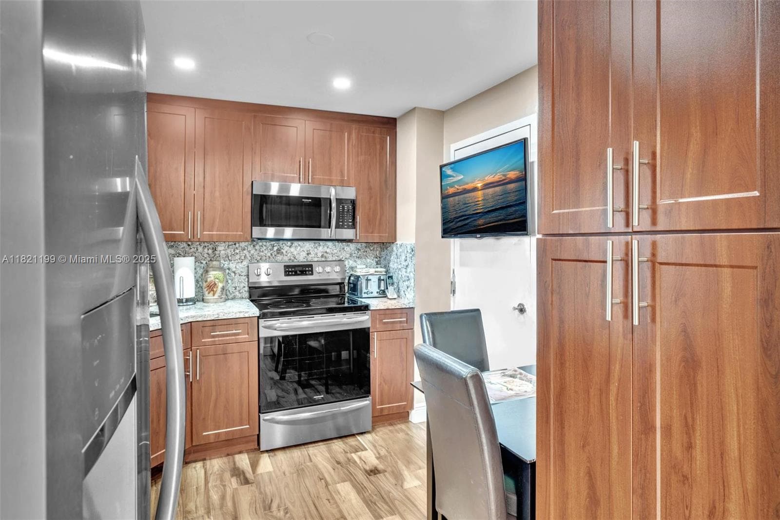 1865 S Ocean Dr # 5J, Hallandale Beach FL 33009 photo 4
