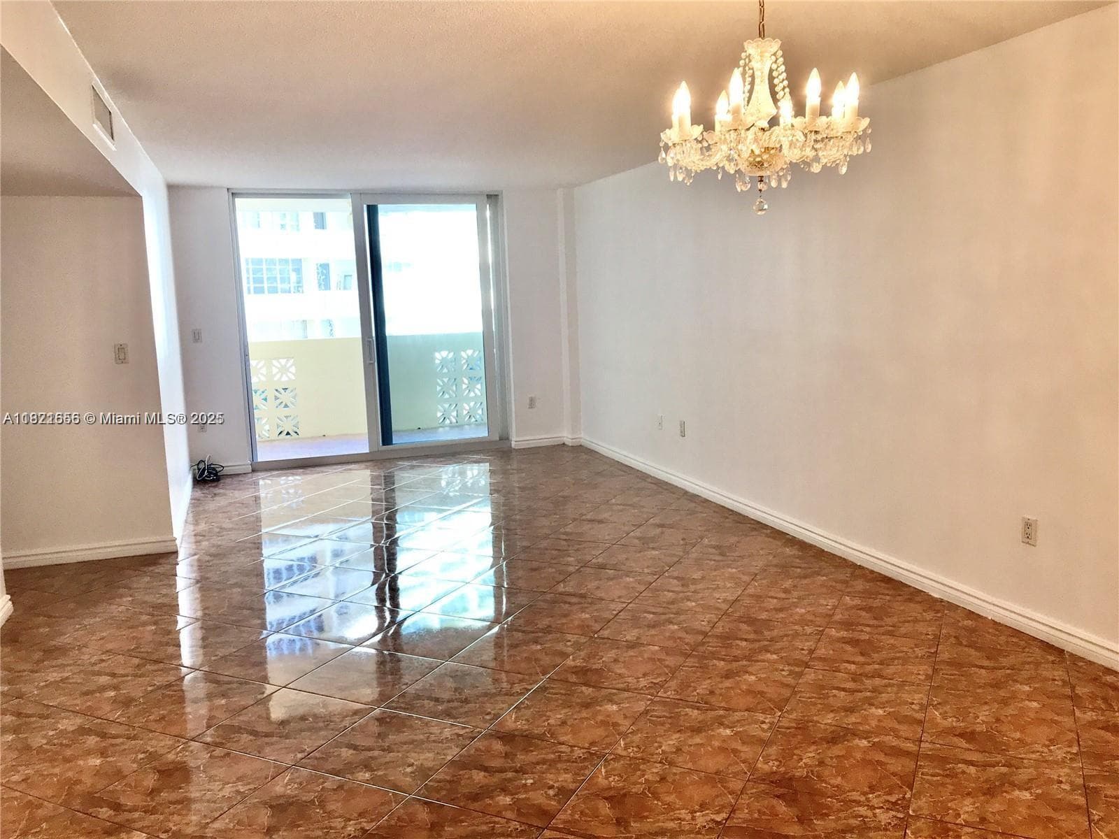 1833 S Ocean Dr # 305, Hallandale Beach FL 33009 photo 3