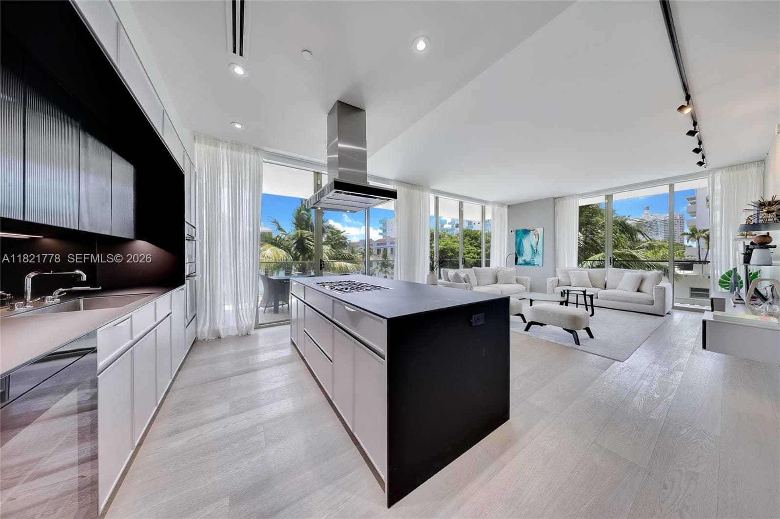 300 Collins Ave # 3D, Miami Beach FL 33139 photo 3