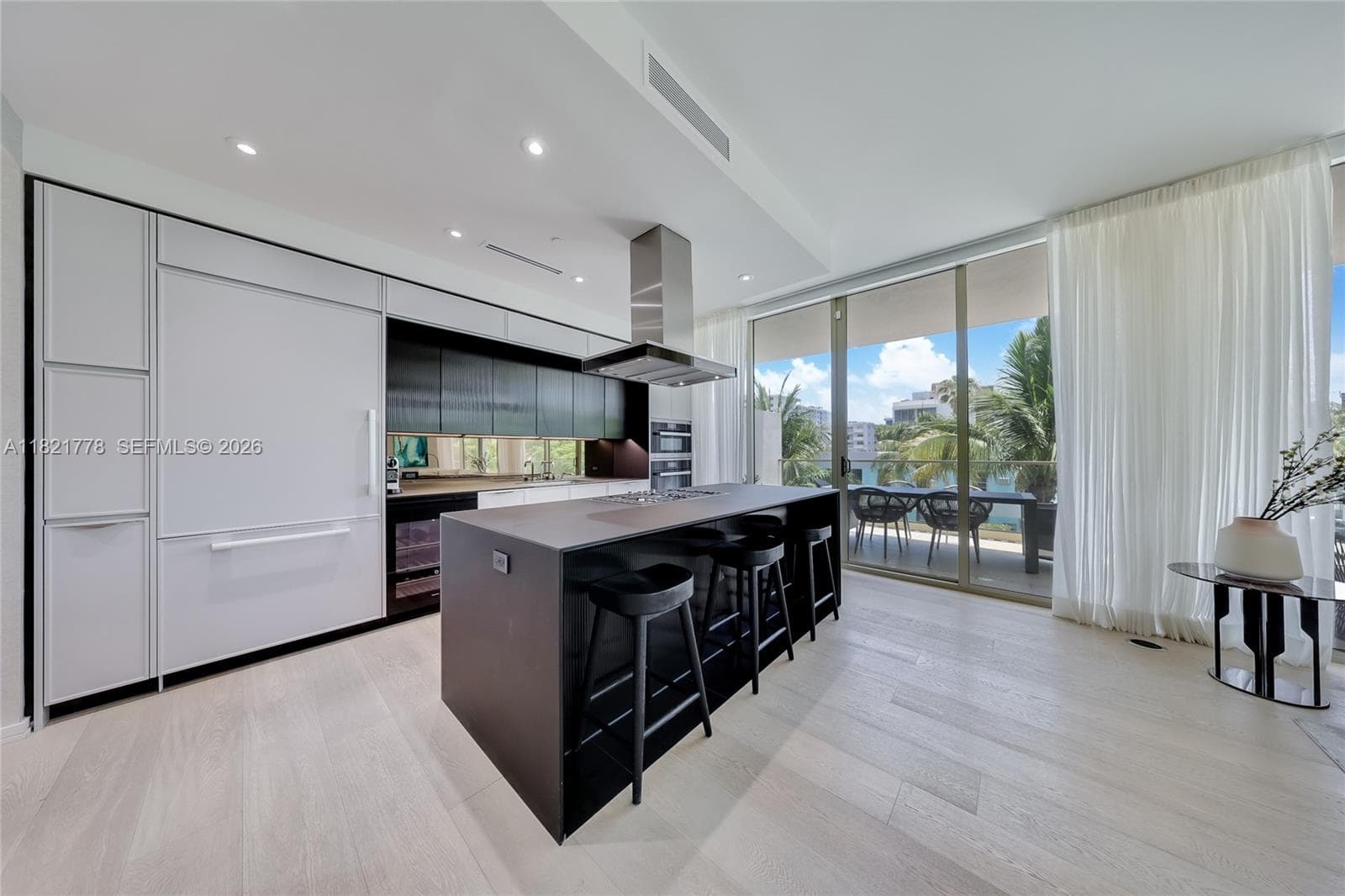 300 Collins Ave # 3D, Miami Beach FL 33139 photo 4