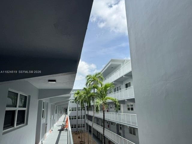 215 SE 3rd Ave # 307B, Hallandale Beach FL 33009 photo 2
