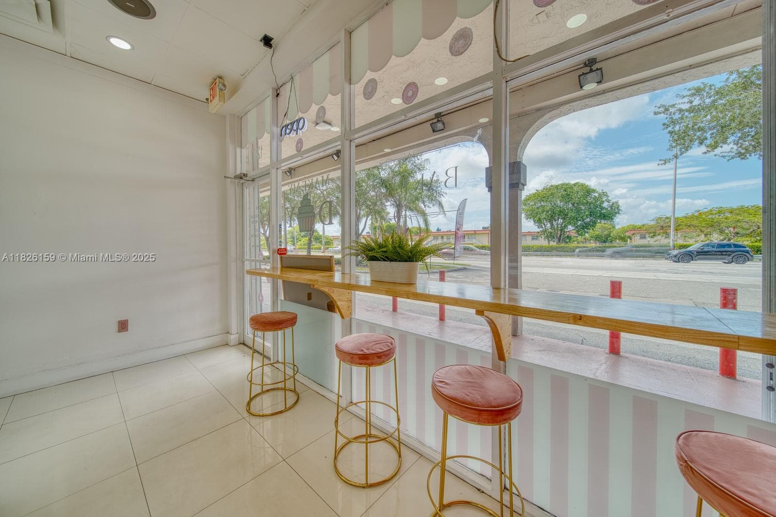 Bakery & Cafe For Sale On Bird Road, Kendall FL 33175 photo 4