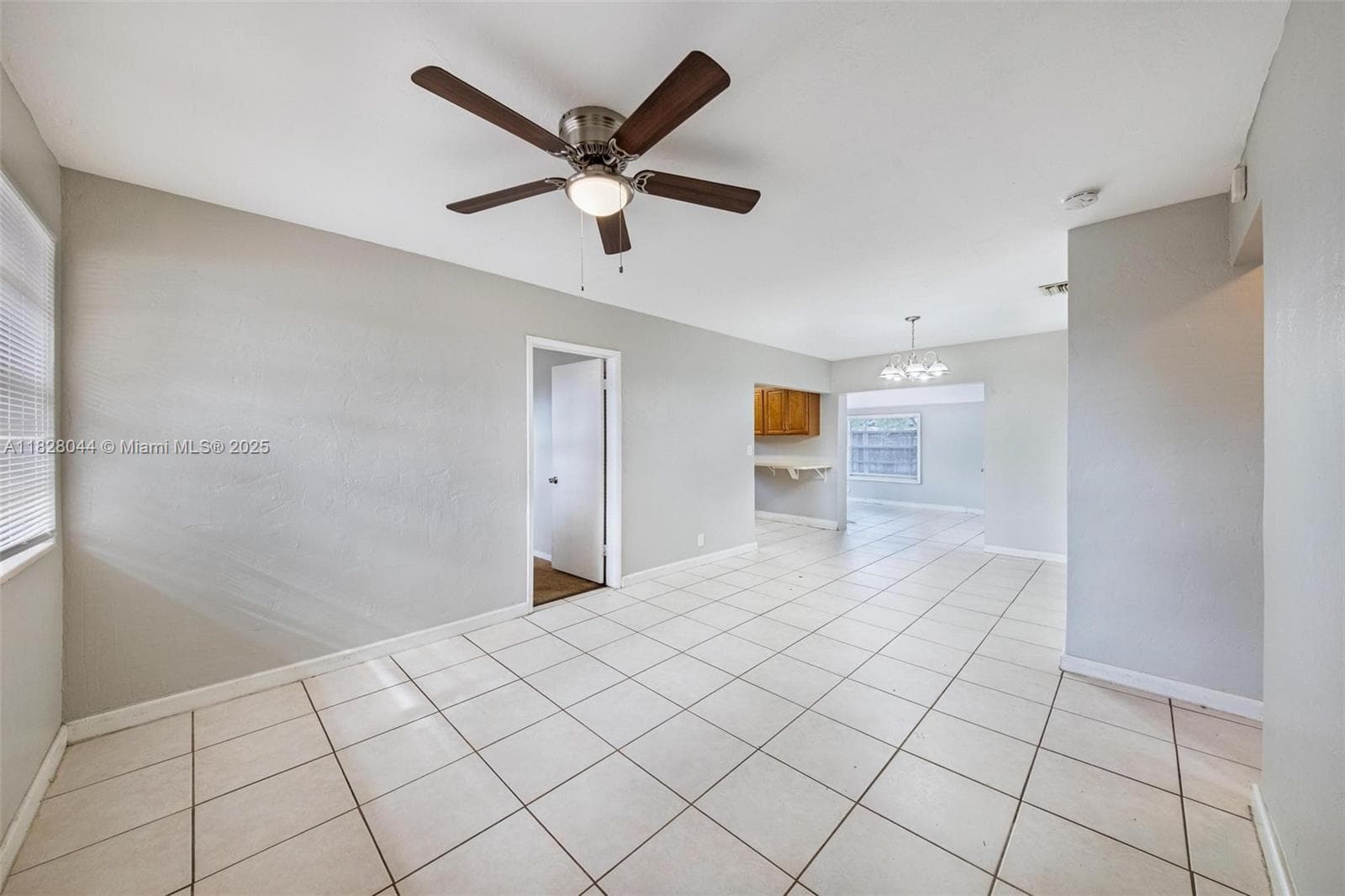 4130 NW 12th Ave, Oakland Park FL 33309 photo 4