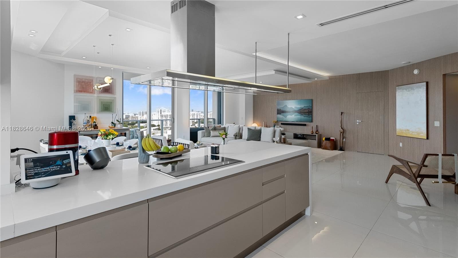 17301 Biscayne Blvd # 2102, North Miami Beach FL 33160 photo 5