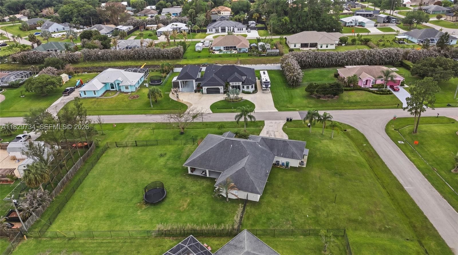 2055 SW Aaron Ln, Port St. Lucie FL 34953 photo 2