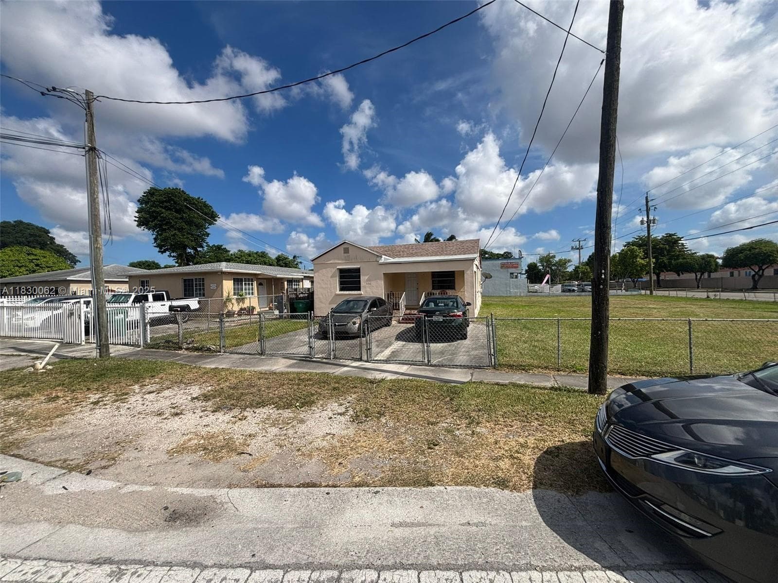 3186 NW 33rd St, Miami FL 33142 photo 5