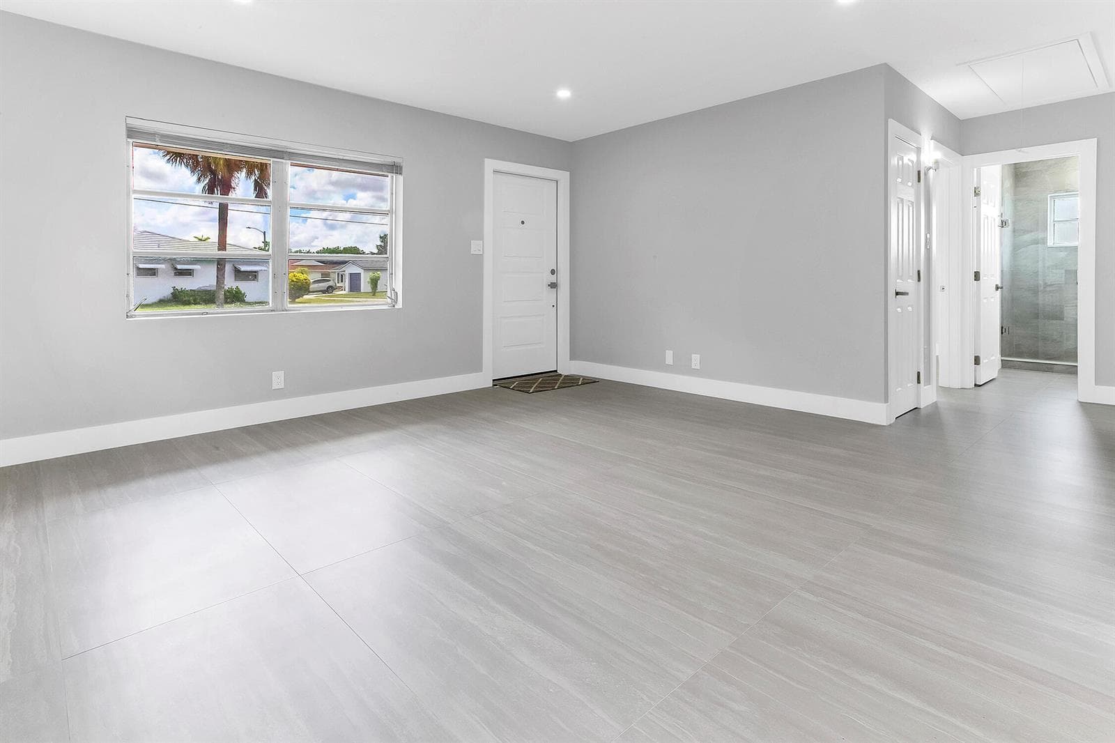 7609 NW 70 Avenue, Tamarac FL 33321 photo 4