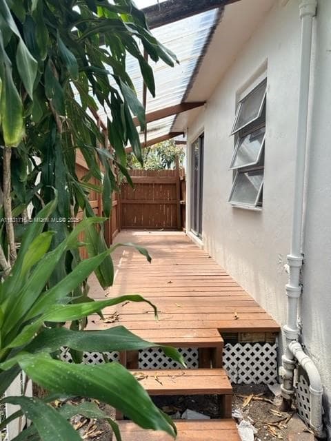 42 SE 10th Ter, Dania Beach FL 33004 photo 4