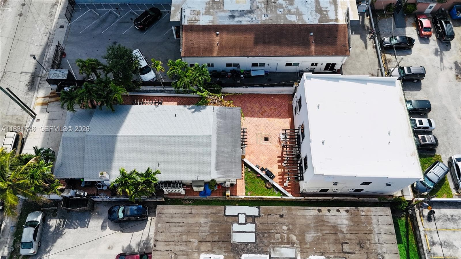 1236 SW 4th St, Miami FL 33135 photo 4