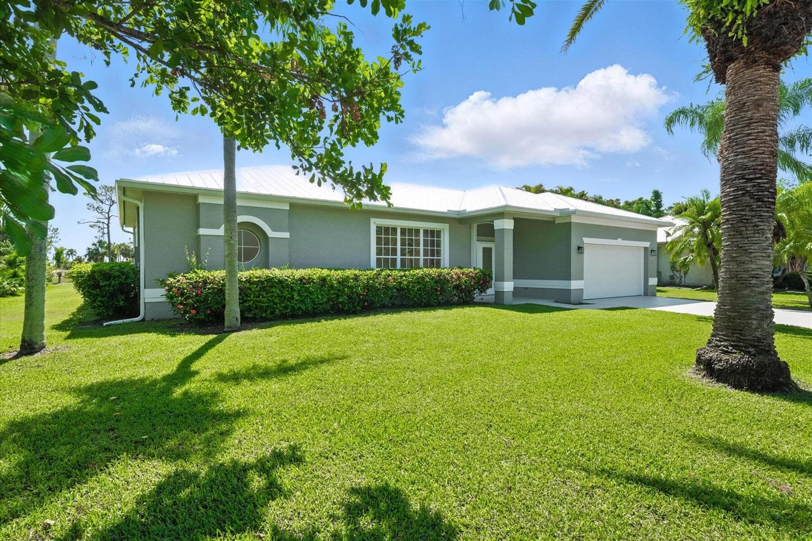 2781 SE Bluem Way, Port St. Lucie FL 34952 photo 2