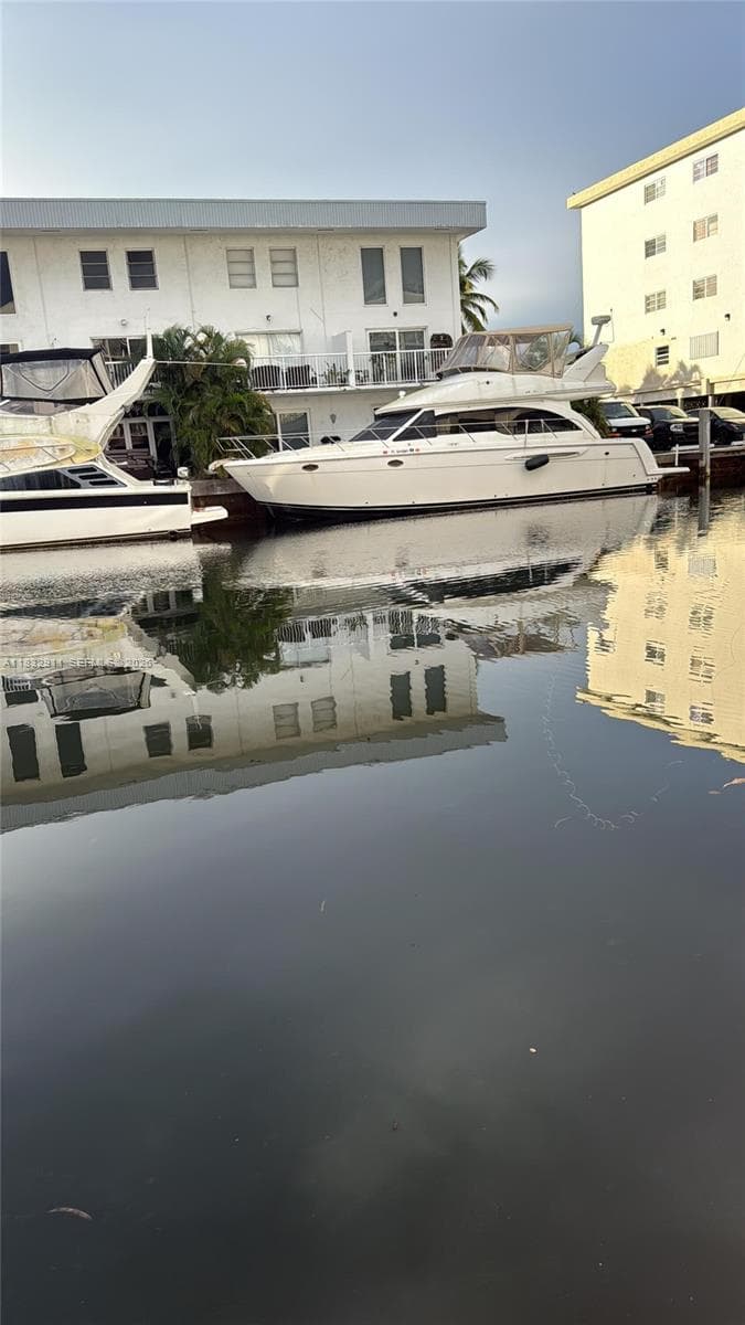 3716 NE 168th St # 303, North Miami Beach FL 33160 photo 4
