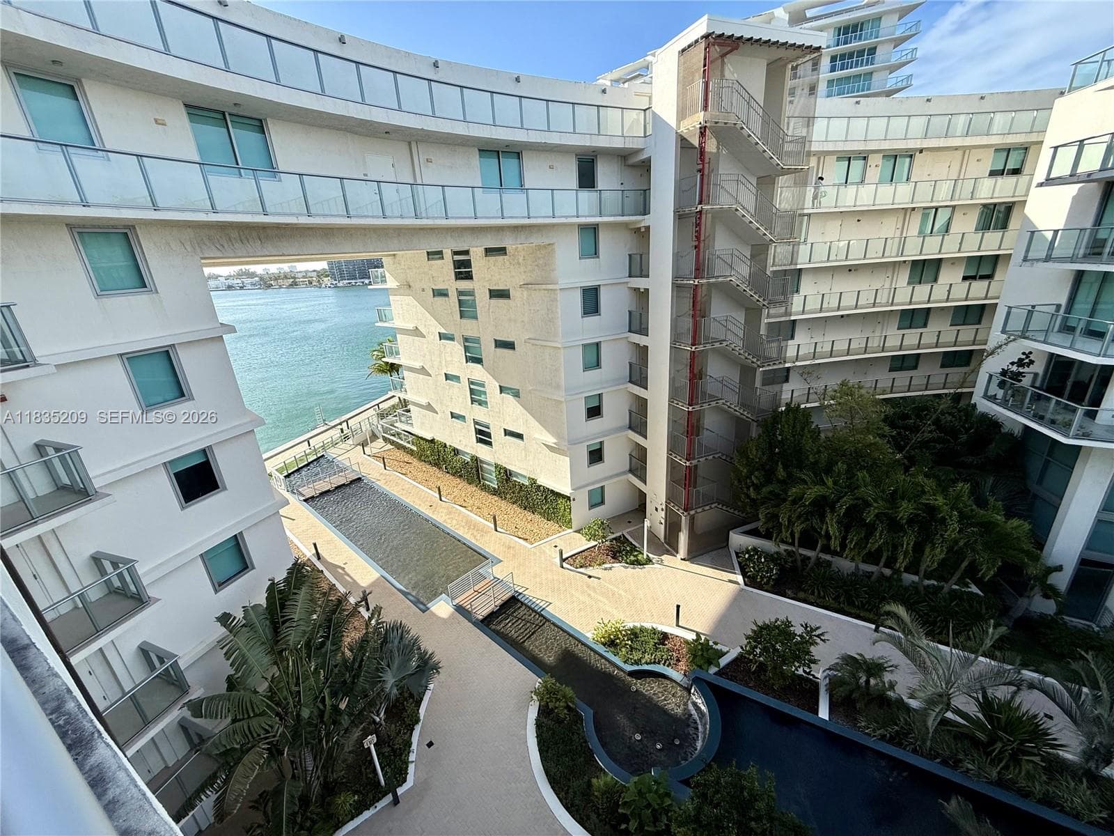 6620 Indian Creek Dr # 607, Miami FL 33141 photo 3