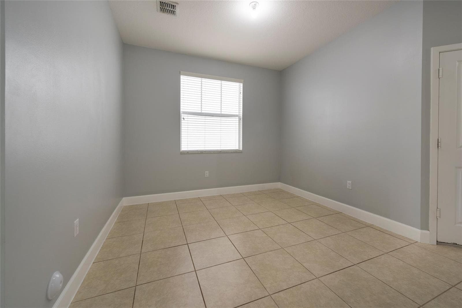 4731 NW 48th Terrace, Tamarac FL 33319 photo 5