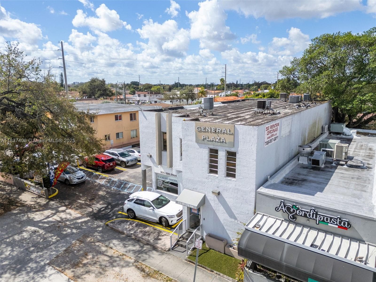 516 NW 57th Ave, Miami FL 33126 photo 4