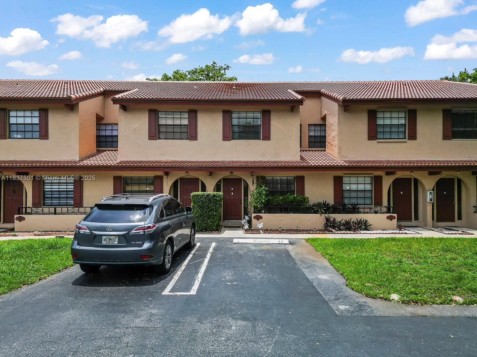 10942 W Sample Rd # E1, Coral Springs FL 33065