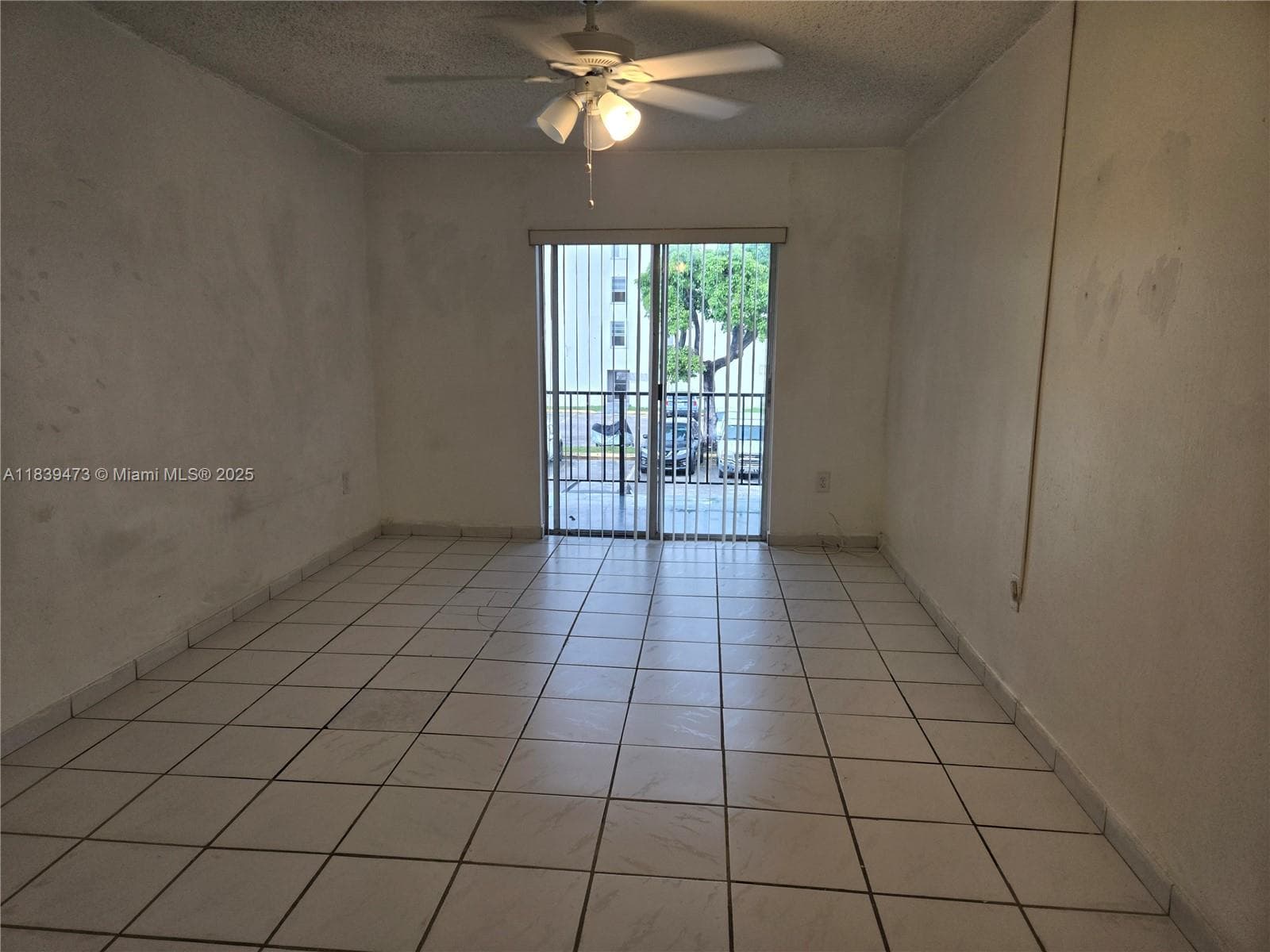 5755 W 20 Ave # 206, Hialeah FL 33012 photo 2