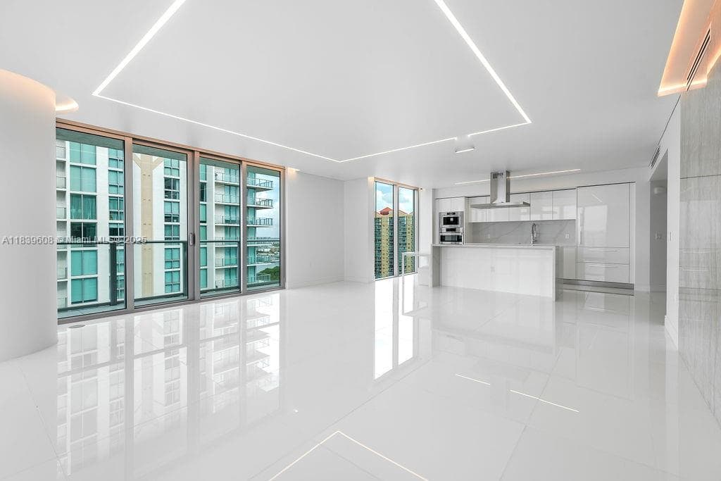 300 Sunny Isles Blvd # 1808, Sunny Isles Beach FL 33160 photo 3