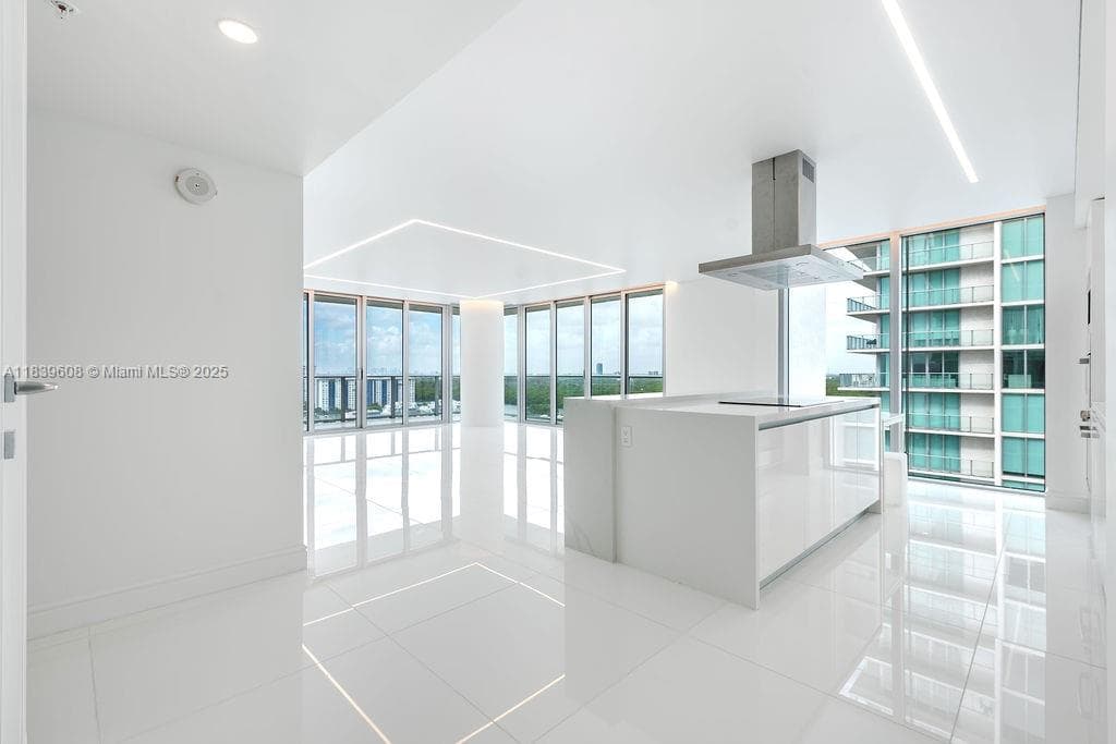 300 Sunny Isles Blvd # 1808, Sunny Isles Beach FL 33160 photo 5