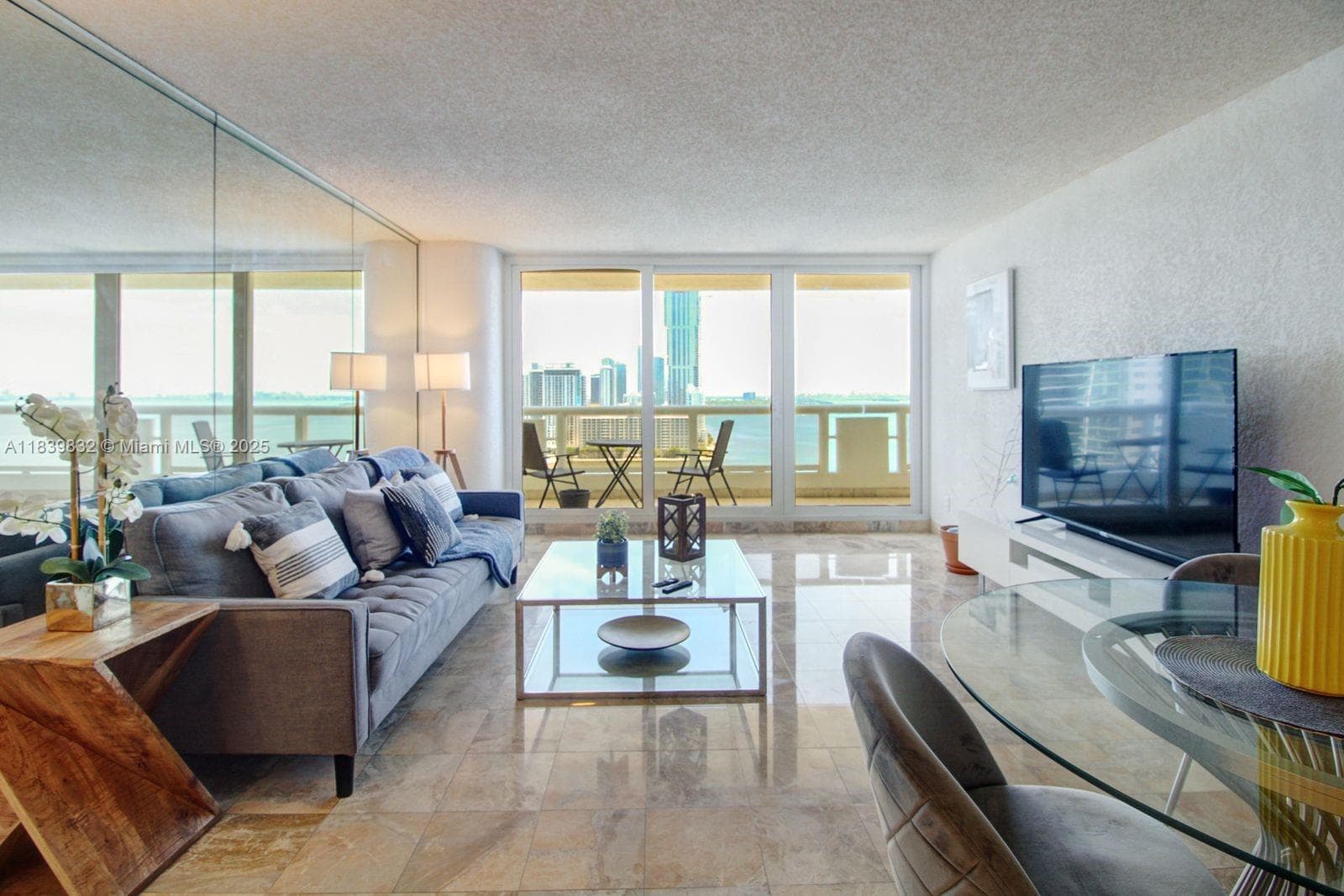 1717 N Bayshore Dr # 2635, Miami FL 33132 photo 4