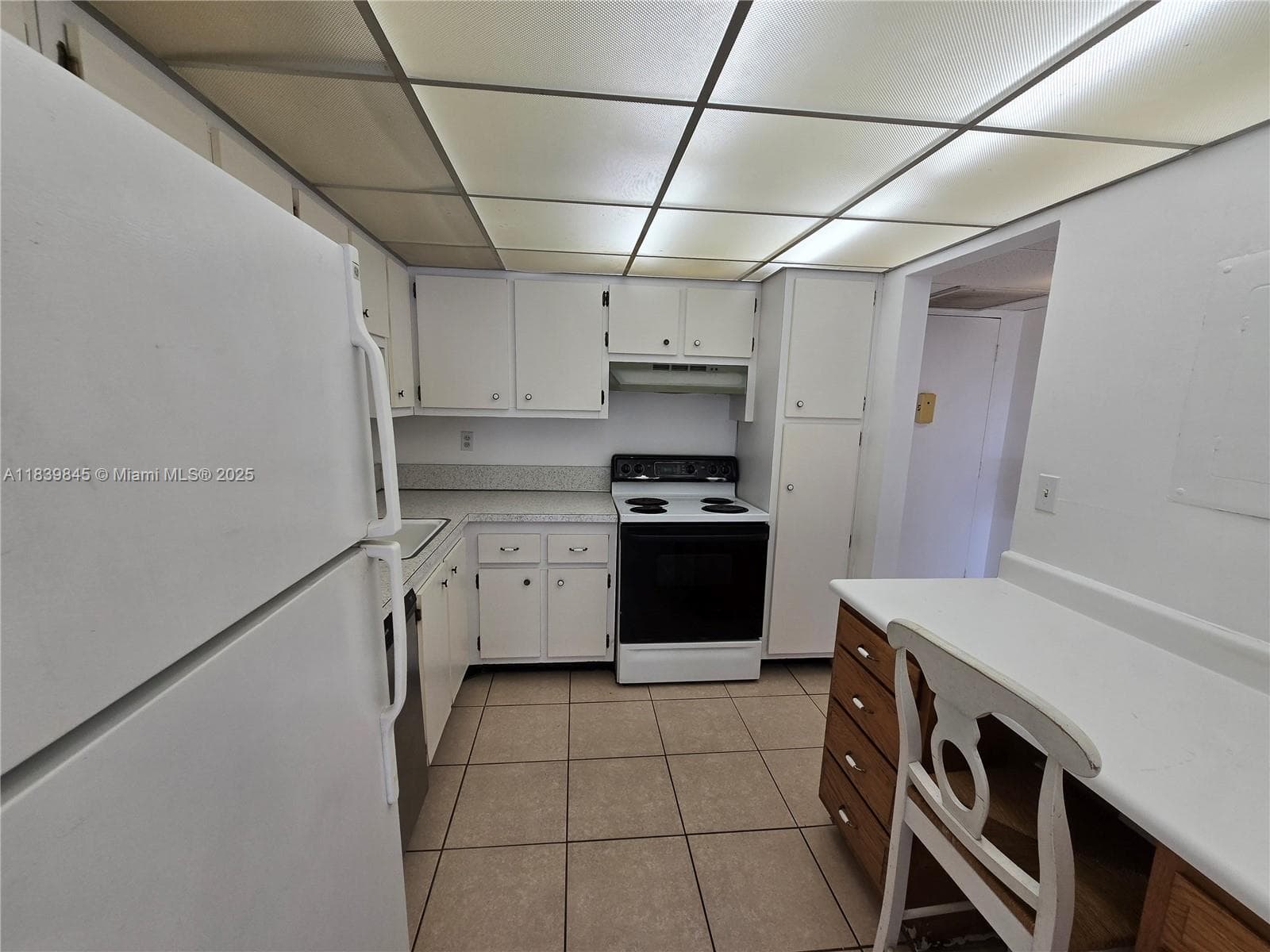2731 Taft St # 102, Hollywood FL 33020 photo 2