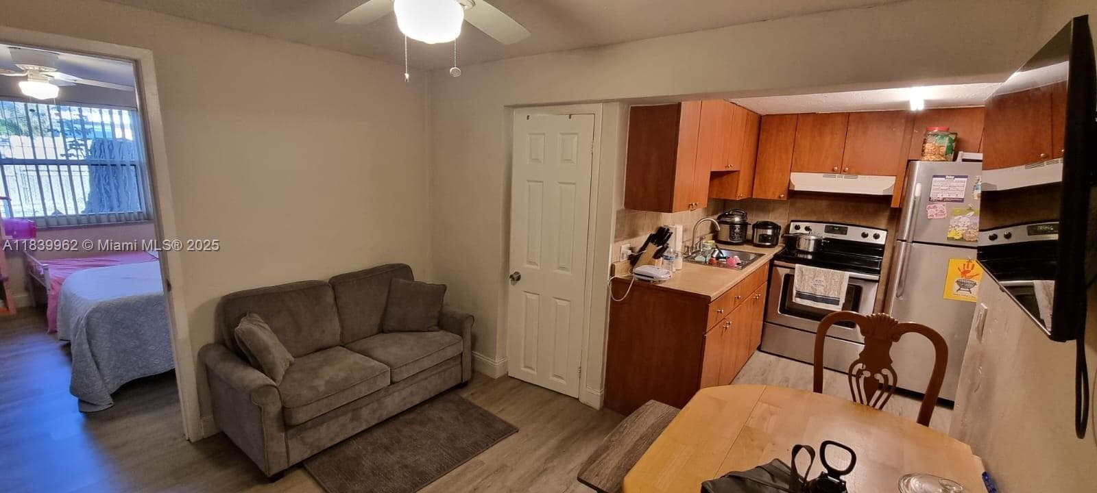 7230 NW 3rd St, Miami FL 33126 photo 3